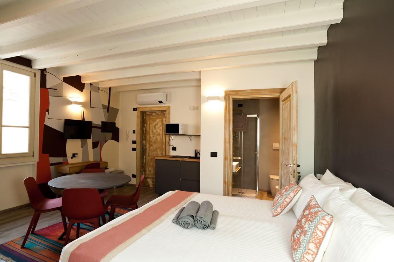 Annama Coliving Apartment เบรเชีย ภายนอก รูปภาพ